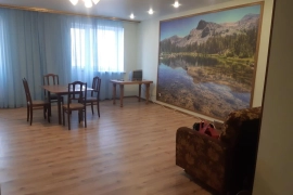 Сдам уютную 2к квартиру с мебелью, с видом на Волгу. 